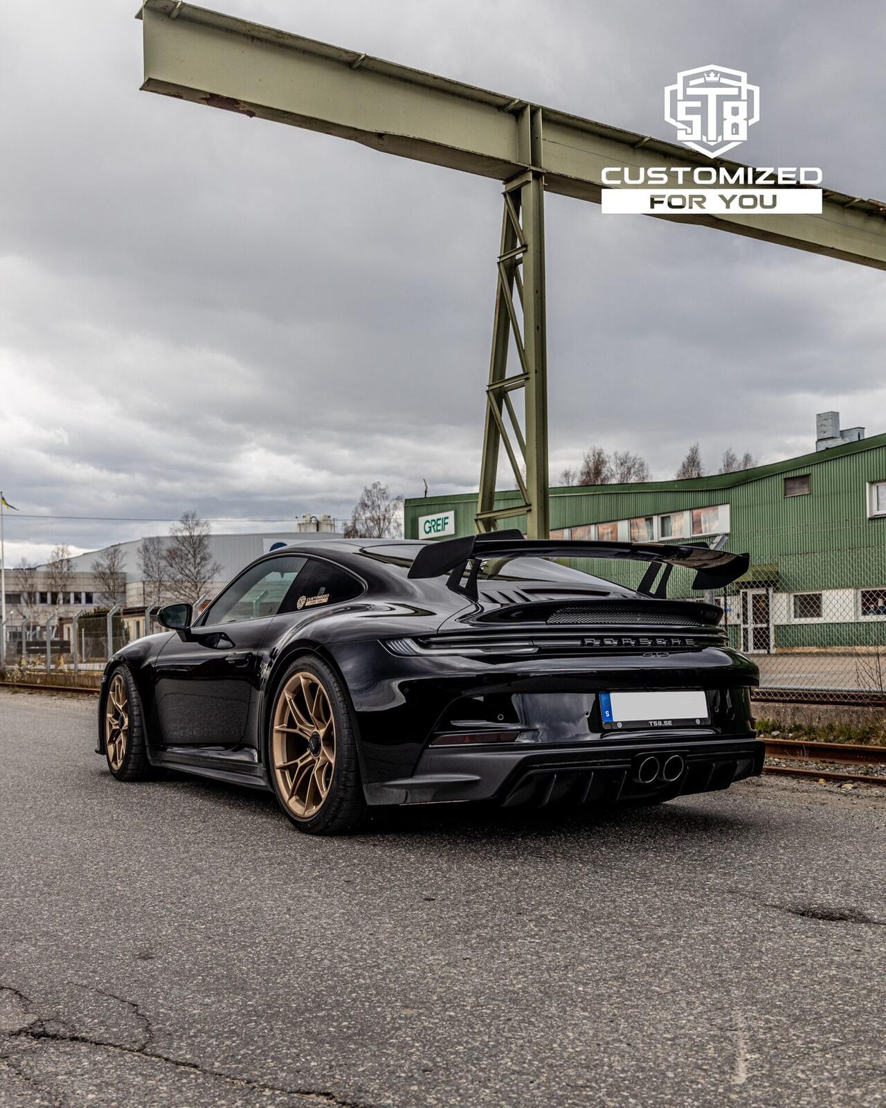 Porsche 992 GT3 – Gold Detailed Masterpiece
